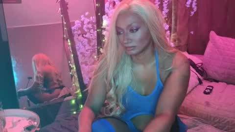 remyxavier online show from January 12, 7:41 pm