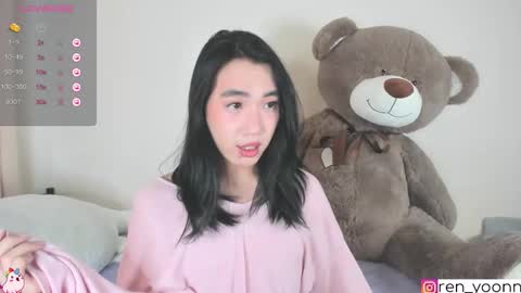 Ren online show from October 19, 8:59 am