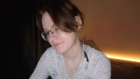 Claire online show from May 25, 5:19 pm