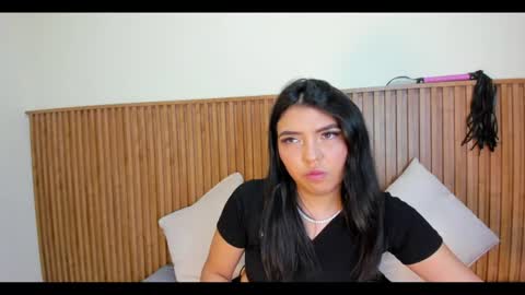 Renata aura online show from June 21, 4:15 am