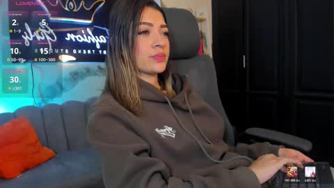 Renata online show from February 19, 1:07 pm