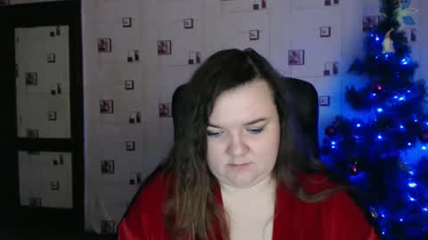 renataoia online show from January 14, 5:45 pm