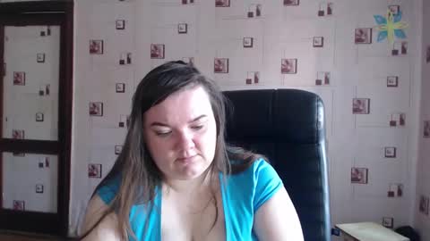 renataoia online show from February 23, 11:44 am