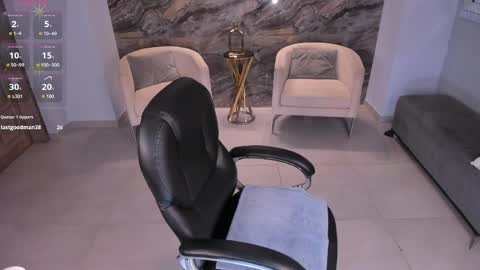 Renata Reyes online show from April 21, 9:50 pm