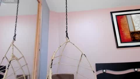 Snapshot of renataruiz_rr chatting on February 21, 6:26 pm      online show from February 21, 6:26 pm