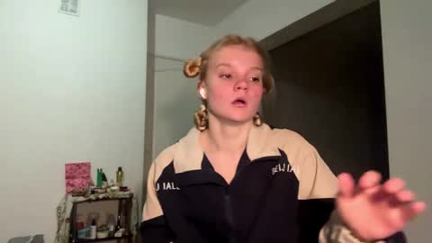 Tiffany online show from April 10, 1:11 am