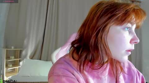 rene_shine online show from January 11, 5:18 pm