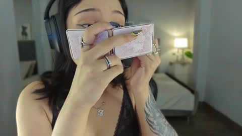 Renee Shelby online show from September 13, 9:25 pm