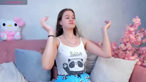 Renesmy online show from November 25, 12:43 am