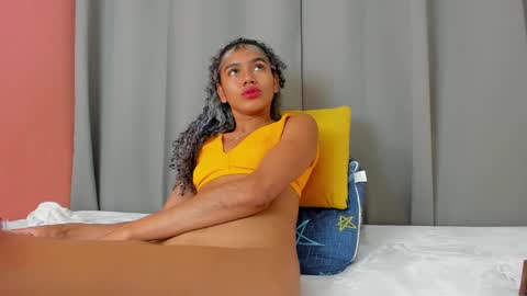 Snapshot of rennatta_sx chatting on January 16, 12:53 pm Renata online show from January 16, 12:53 pm