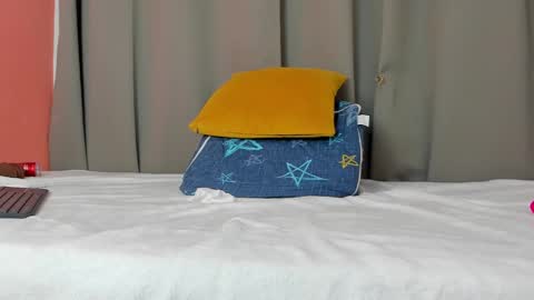 Snapshot of rennatta_sx chatting on January 22, 1:32 pm Renata online show from January 22, 1:32 pm