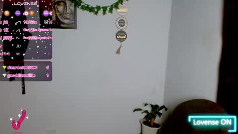 renne155269 online show from November 10, 9:36 pm