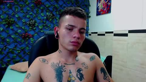 R E N E  online show from February 19, 4:34 am