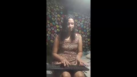 requenaelizabeth42 online show from May 2, 12:04 am