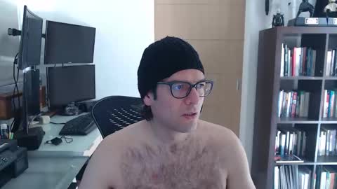 Snapshot of resinasa4 chatting on April 5, 6:05 pm resinasa4 online show from April 5, 6:05 pm