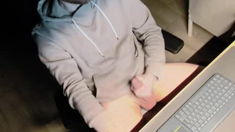 Snapshot of reswid chatting on October 28, 10:01 pm reswid online show from October 28, 10:01 pm