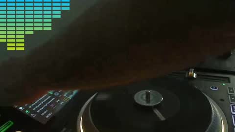 GearPorn online show from April 15, 7:43 pm