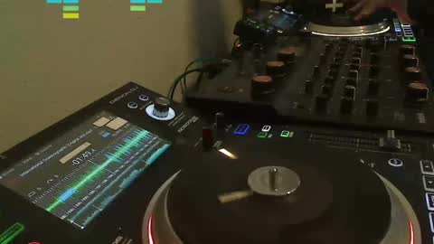 GearPorn online show from April 15, 7:58 pm