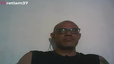 Snapshot of retlam37 chatting on December 8, 10:30 am Walter online show from December 8, 10:30 am