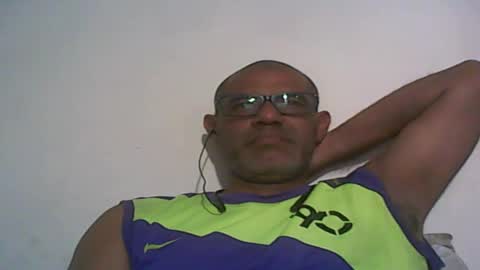 Snapshot of retlam37 chatting on January 3, 6:55 am Walter online show from January 3, 6:55 am