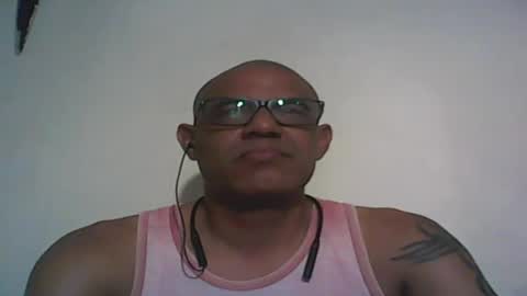 Snapshot of retlam37 chatting on January 4, 7:24 am Walter online show from January 4, 7:24 am