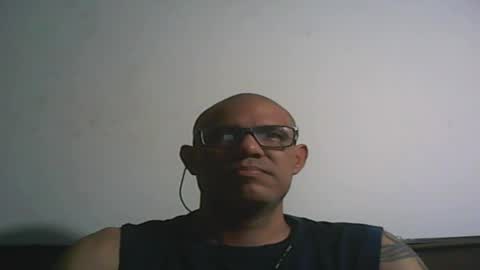 Snapshot of retlam37 chatting on January 24, 4:37 am Walter online show from January 24, 4:37 am