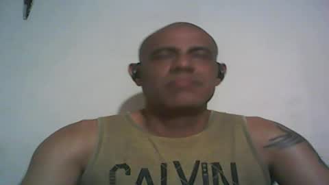 Snapshot of retlam37 chatting on October 3, 3:36 am Walter online show from October 3, 3:36 am