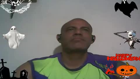 Snapshot of retlam37 chatting on October 19, 4:35 am Walter online show from October 19, 4:35 am