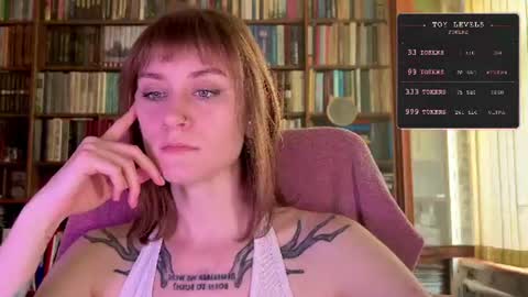 Snapshot of retromarie chatting on June 30, 3:29 am Rie online show from June 30, 3:29 am