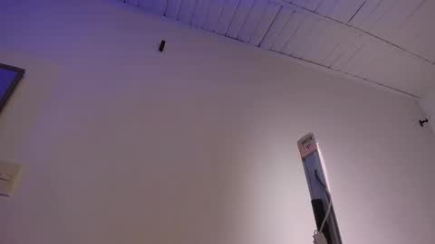 Reven  online show from February 16, 7:32 pm