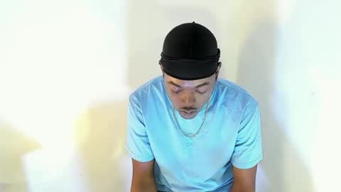 Snapshot of rey_bbc chatting on June 27, 12:33 pm rey_bbc online show from June 27, 12:33 pm