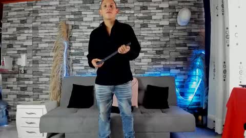 Snapshot of rey_masterhot chatting on October 20, 8:31 pm reymasterhot online show from October 20, 8:31 pm