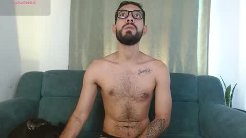 REY PABLO Independent online show from October 5, 3:43 pm