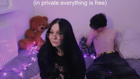 Snapshot of reyreyclub chatting on December 29, 4:48 am reyreyclub online show from December 29, 4:48 am