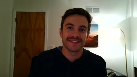 Snapshot of rguy114 chatting on November 6, 12:44 am Ryan online show from November 6, 12:44 am