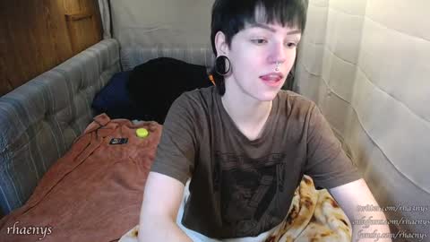 Snapshot of rhaenys chatting on January 12, 8:57 am rhaenys ray-knees online show from January 12, 8:57 am