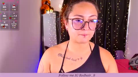 Snapshot of rhosynn chatting on October 24, 8:27 pm Rosie online show from October 24, 8:27 pm