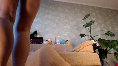 ria_32 online show from February 16, 3:13 am