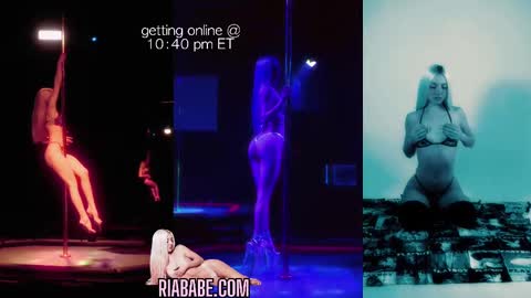 Snapshot of riababe chatting on September 16, 2:34 am ria  online show from September 16, 2:34 am