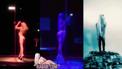Snapshot of riababe chatting on September 17, 3:52 am ria  online show from September 17, 3:52 am