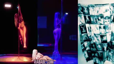 Snapshot of riababe chatting on September 18, 2:57 am ria  online show from September 18, 2:57 am