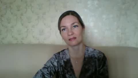 Snapshot of rialur09 chatting on March 7, 10:24 am Galina online show from March 7, 10:24 am