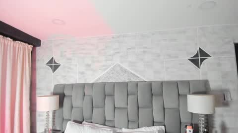 Riana online show from March 11, 7:04 am