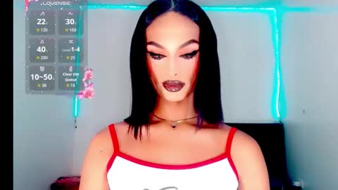 Rianna Garcia online show from December 15, 10:58 pm