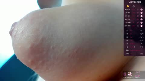 Snapshot of riawoods chatting on February 4, 8:38 pm Ria Woods online show from February 4, 8:38 pm