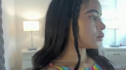 Snapshot of riby_ chatting on November 18, 7:29 pm riby online show from November 18, 7:29 pm