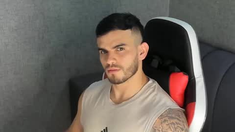 ricardogonzalez666 online show from January 26, 5:55 pm