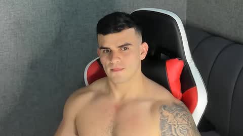 ricardogonzalez666 online show from January 28, 4:39 am