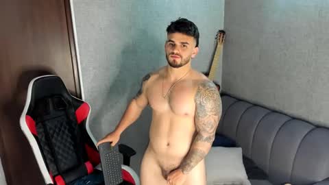 ricardogonzalez666 online show from September 19, 10:43 pm