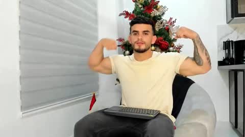 ricardogonzalez666 online show from November 21, 11:36 pm